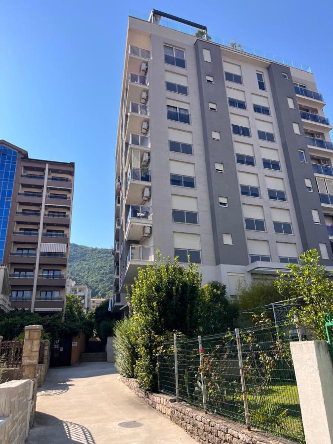 Apartment Atina Apartment, Centre ,luxurious, Bright, Parking Budva